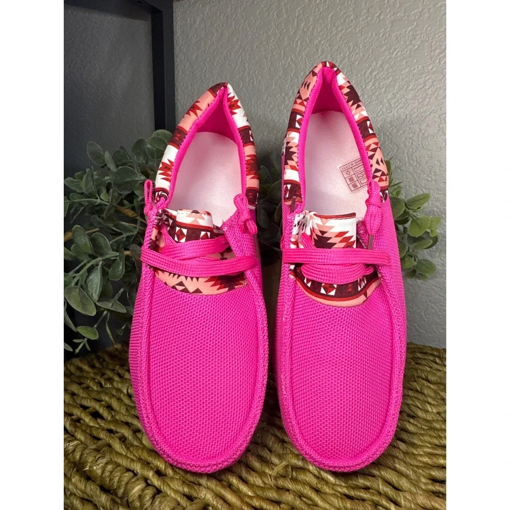 Hot Pink Mesh Slip On Loafers Southwestern Print Size 38 (7.5 or 8)